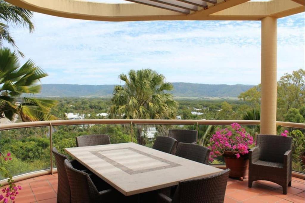 The Hills Appartement Port Douglas Buitenkant foto
